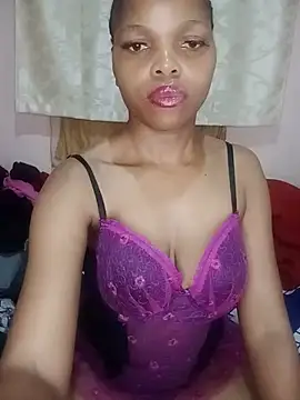 sexySmall52993 webcam