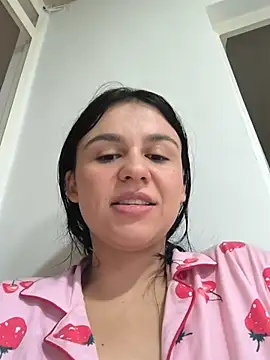 daniela-rosee (F young) - Squirt con ella