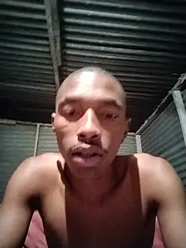 alphamale25's live cam