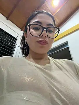 Natha_Fantasy Live Webcam on Stripchat