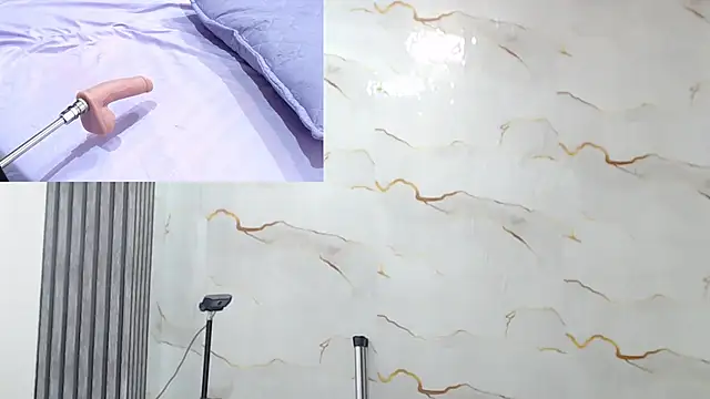 Emma_trons_ webcam