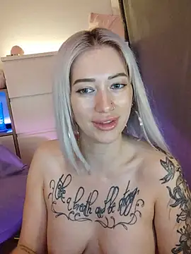 Gina-Lumara webcam