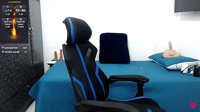 mom_hot__ webcam