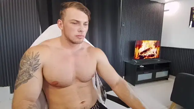 YourHotGreg webcam