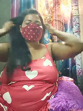 Liyaa_24 webcam