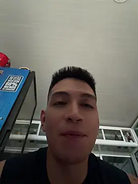 OliverWest04 webcam