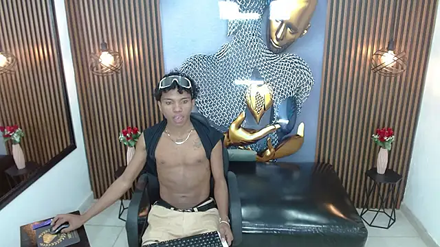AlessandroBlack_ webcam