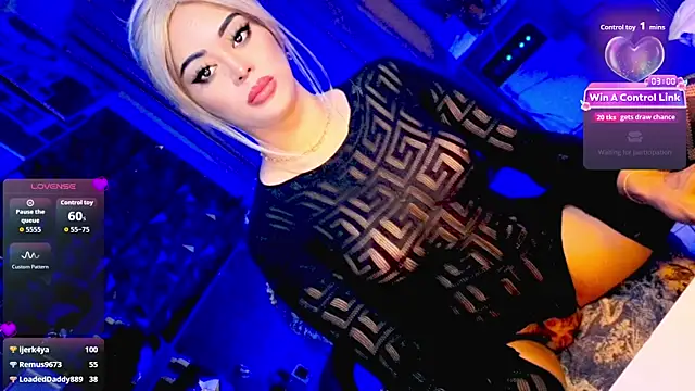KYLIE_SHEMALE webcam