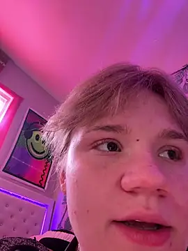 Cutiepiespanks webcam