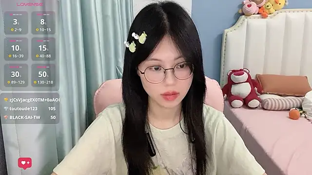 Luna-666 live cam