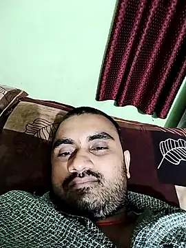loyalboy_0052 webcam