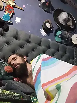hairy_mannn webcam