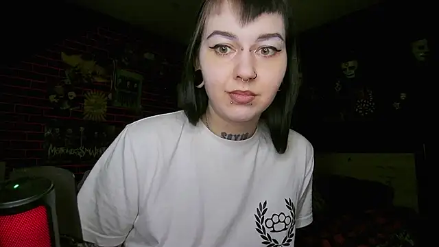 MessalinaOfficial webcam