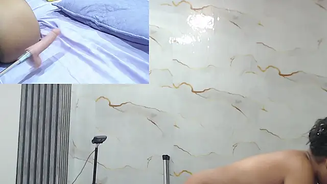 Emma_trons_ webcam