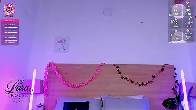LaraRous webcam