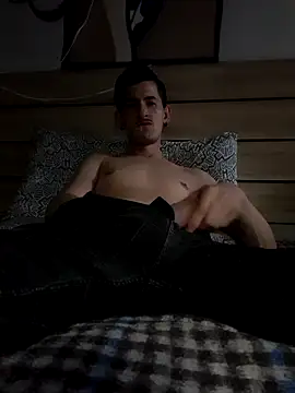 cheekyboyx webcam