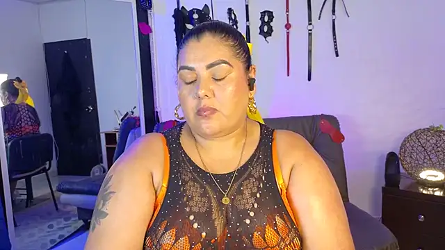 AndreaKinky webcam