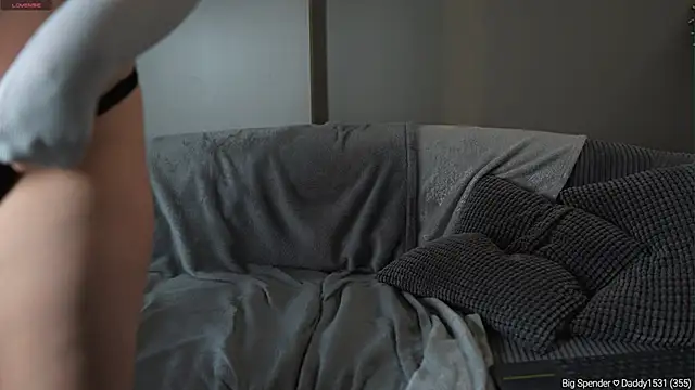 MissKatieBell webcam