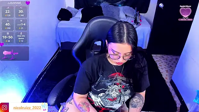 Nicolle_Ruizz webcam