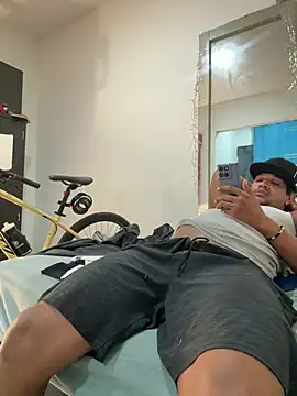bigdick211292 webcam