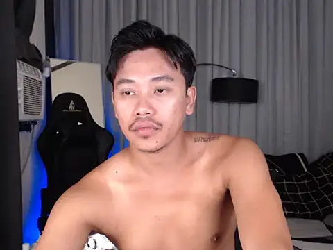 alexsuckable01