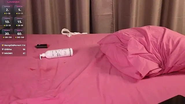 SunnySmileXO webcam
