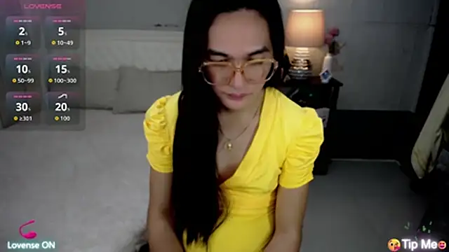 AsianSweetHeartxX webcam
