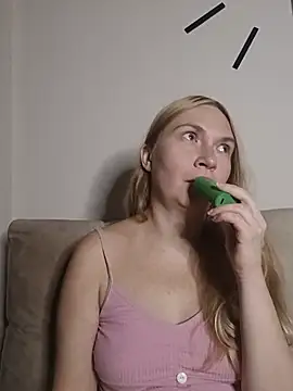 KisaVixen webcam