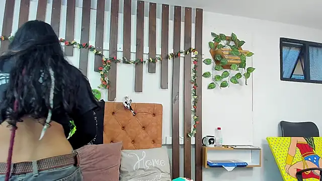 MeowMota_ live cam on StripChat