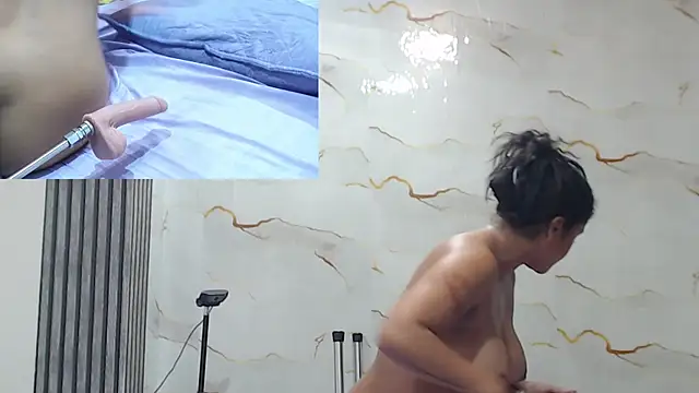 Emma_trons_ webcam