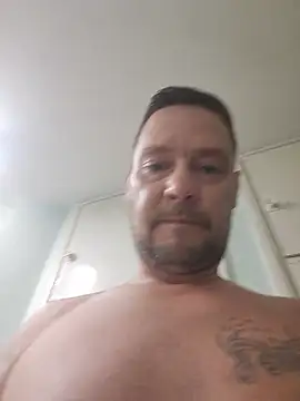 remy19866 live cam on StripChat