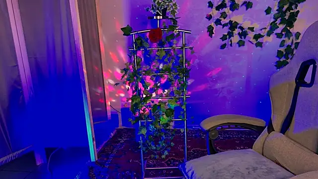 Kumiho_7777 live cam on StripChat