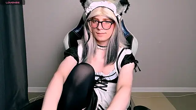 FoxyPuff webcam