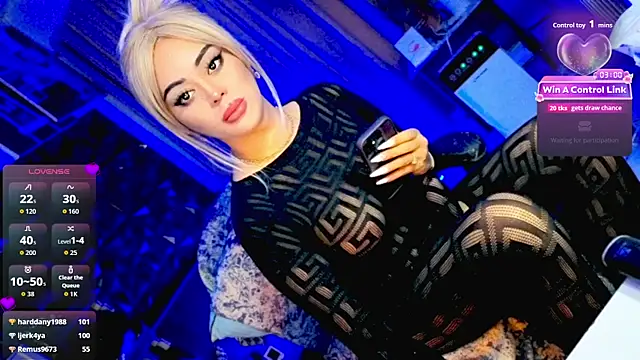 KYLIE_SHEMALE webcam