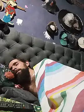 hairy_mannn webcam