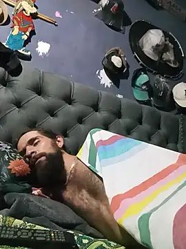 hairy_mannn webcam