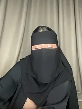 Big-peach live cam on StripChat