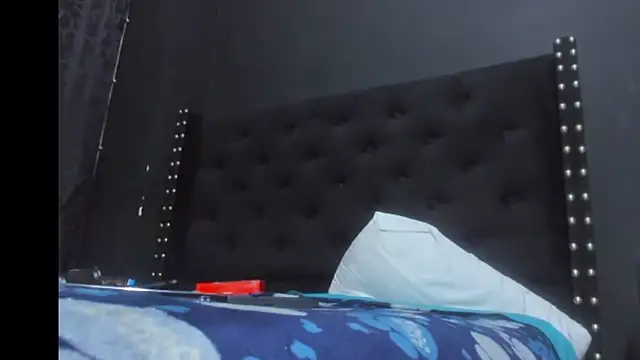 amareto_queen webcam