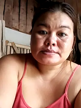 sweetpinay85 webcam