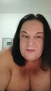 Yaya_Mineira webcam