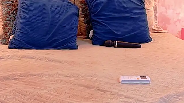 AshleyMorgans webcam