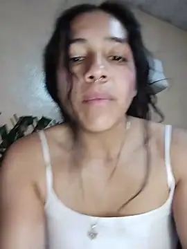 loveHoney02 webcam