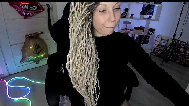 HoneySallyMoore webcam