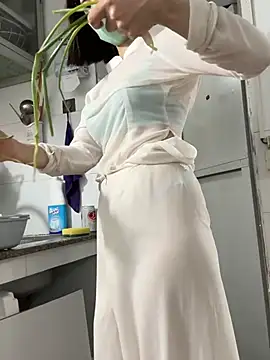 nana-19 (F milf) - Get naked
