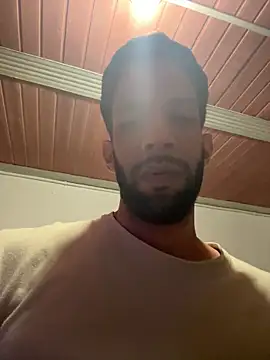 Karim_mansur webcam