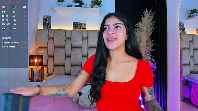 little_sophie18 (F teen) - Show Pussy