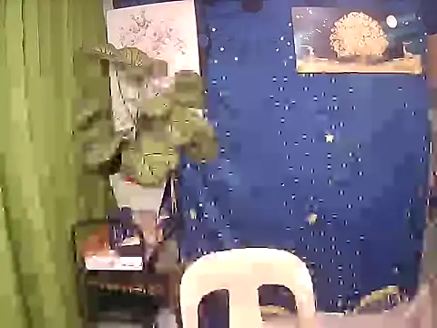 TabooSHOWgirl18 webcam