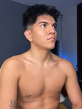 OnlySantty webcam