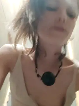 Angie_meow webcam