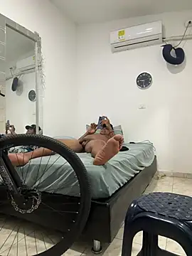 bigdick211292 webcam